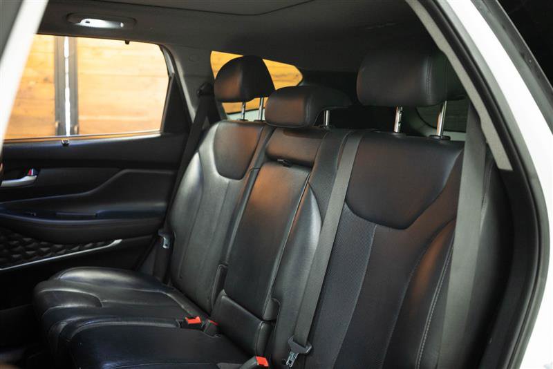 Used 2020 Hyundai Santa Fe SEL w/ Convenience + Premium Package AWD/4WD image 13