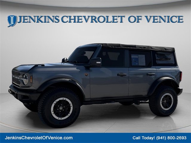 Used 2021 Ford Bronco Badlands image 11