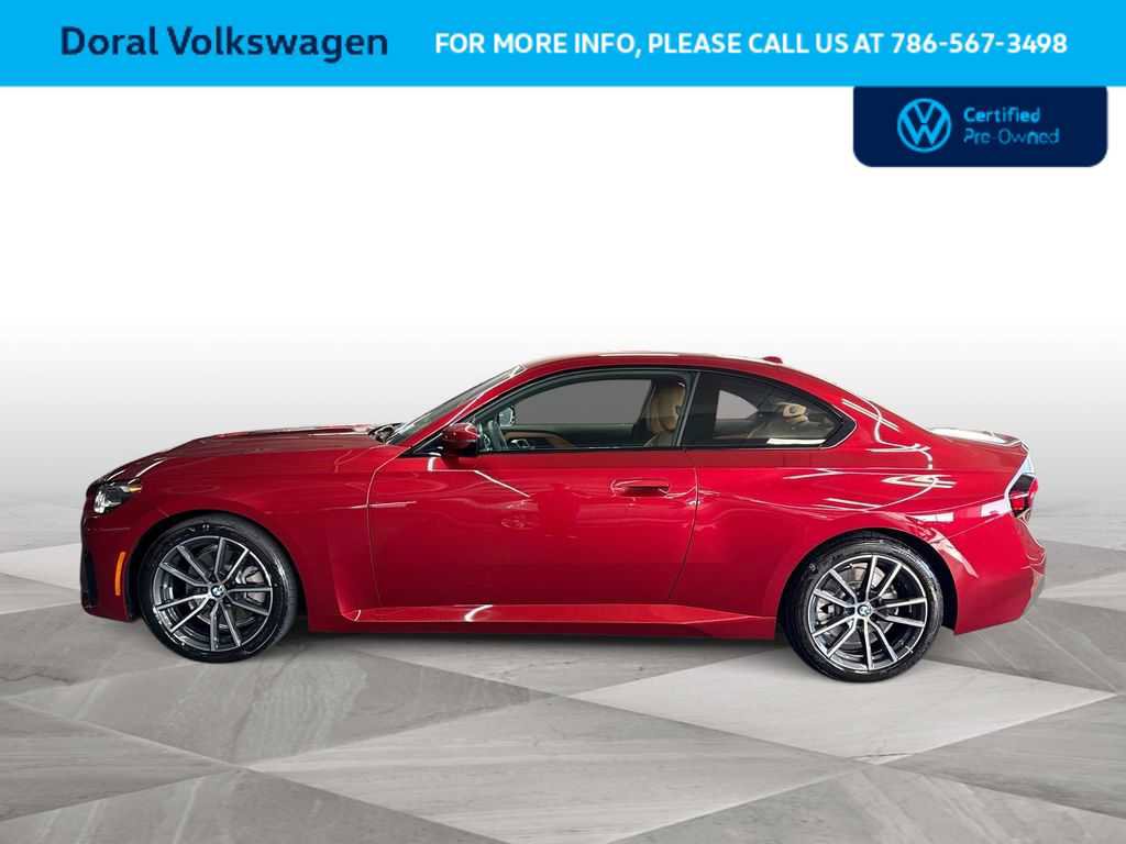 Used 2025 BMW 230i Coupe RWD image 4