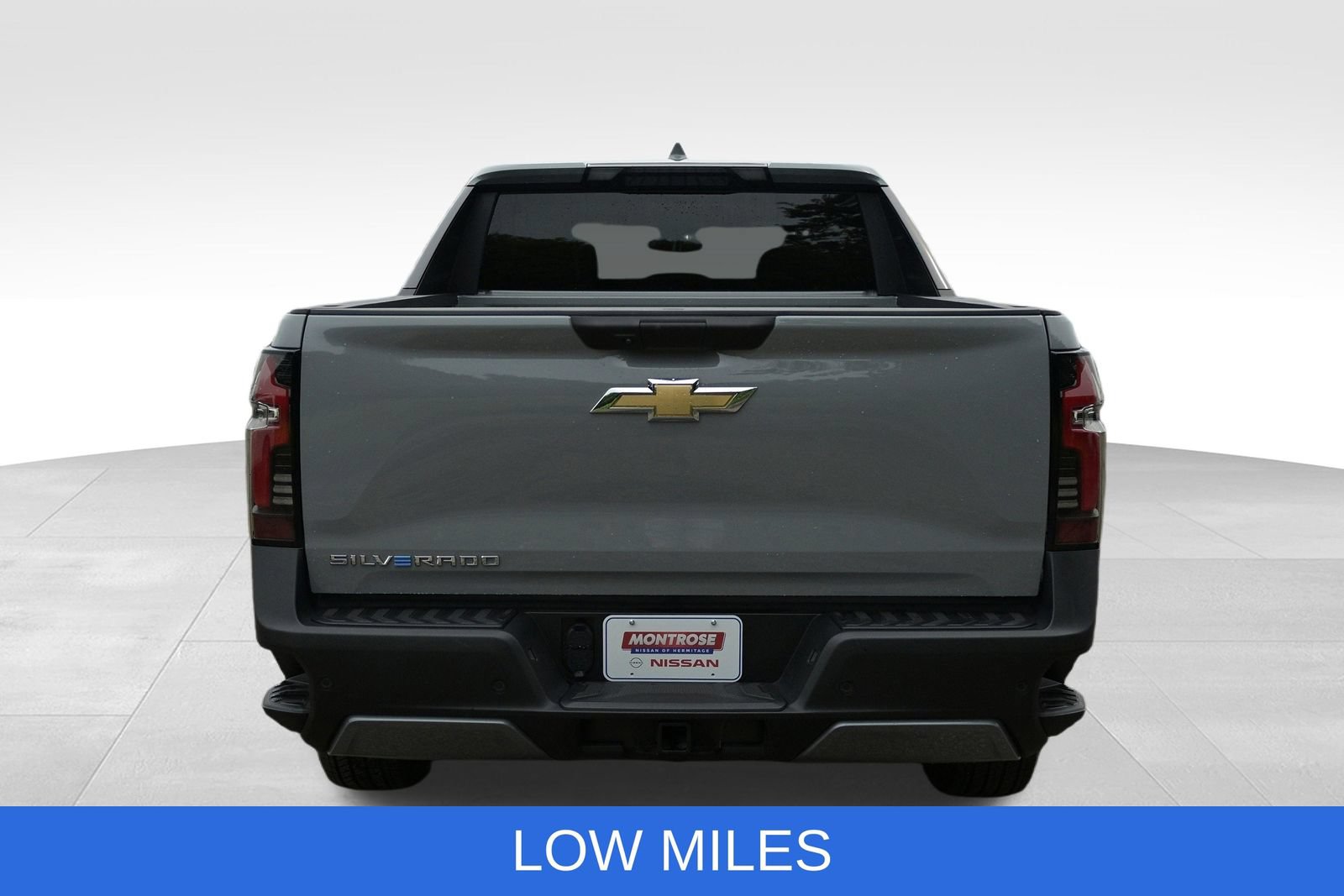 Used 2026 Chevrolet Silverado EV LT AWD/4WD image 12