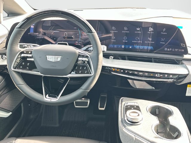 New 2027 Cadillac Optiq Luxury w/ LPO, Floor Liner Package AWD/4WD image 2