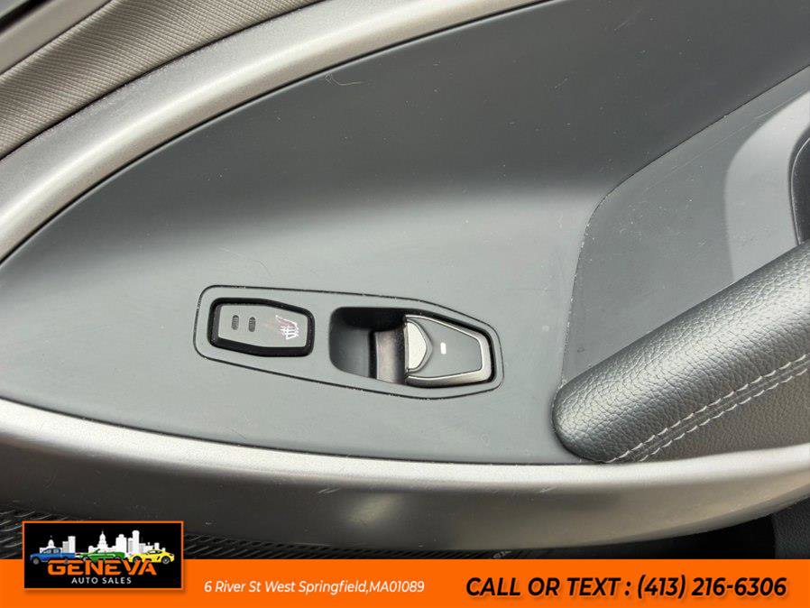Used 2014 Hyundai Santa Fe GLS image 15