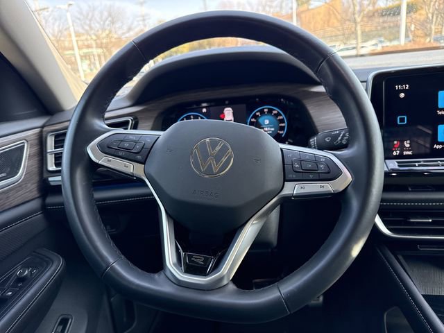 Used 2024 Volkswagen Atlas SEL Premium R-Line image 9