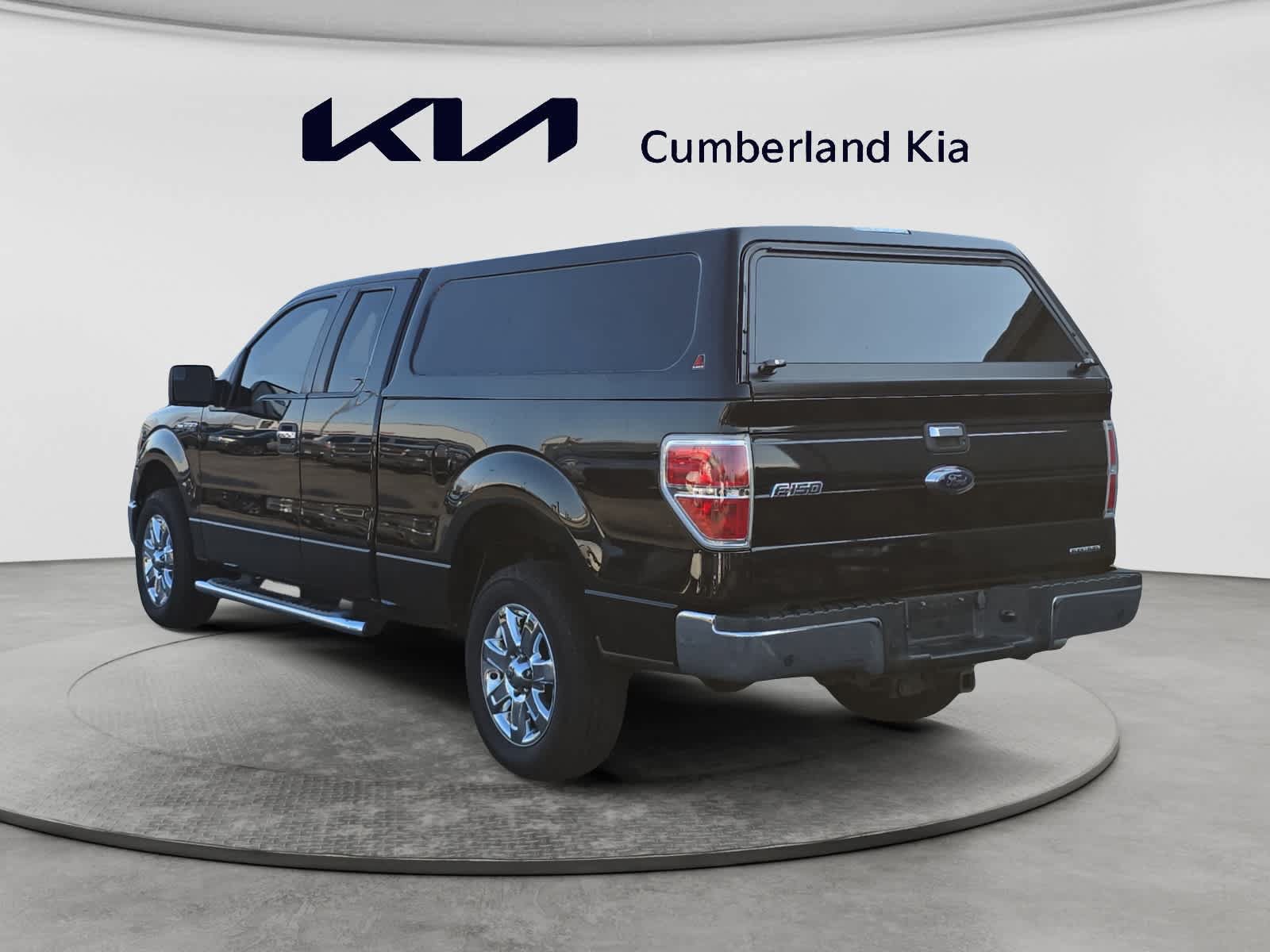 Used 2014 Ford F150 XLT w/ Equipment Group 302A Luxury RWD image 3
