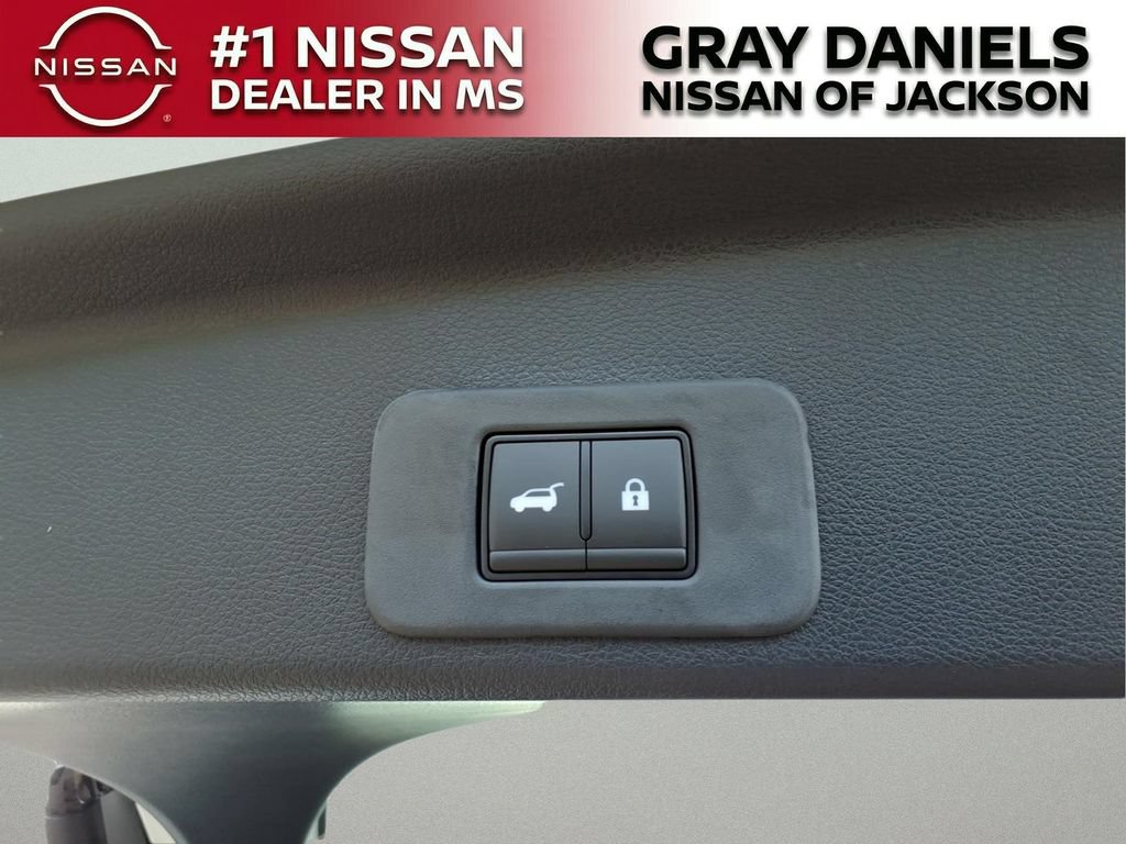 New 2026 Nissan Murano Platinum w/ Cargo Package AWD/4WD image 9