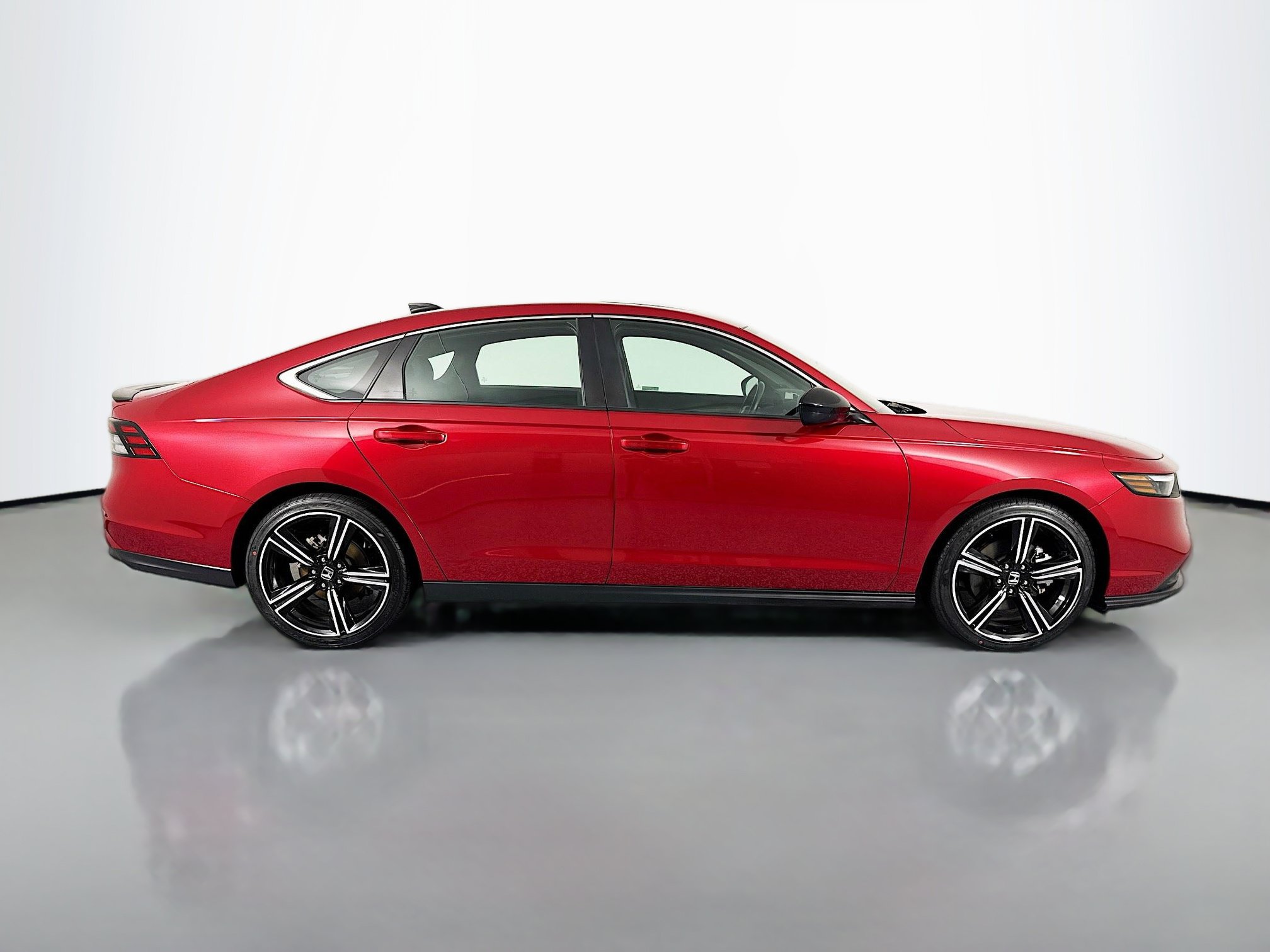 Certified 2023 Honda Accord Sport image 4