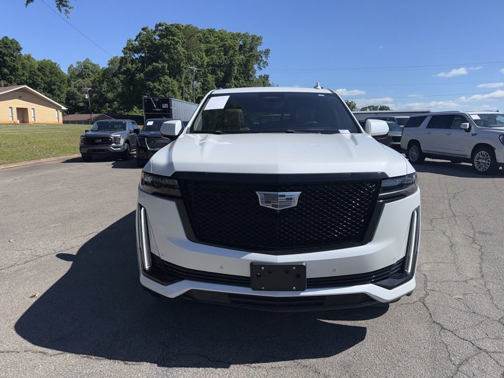 Used 2023 Cadillac Escalade Sport w/ LPO, ONYX Package AWD/4WD image 8