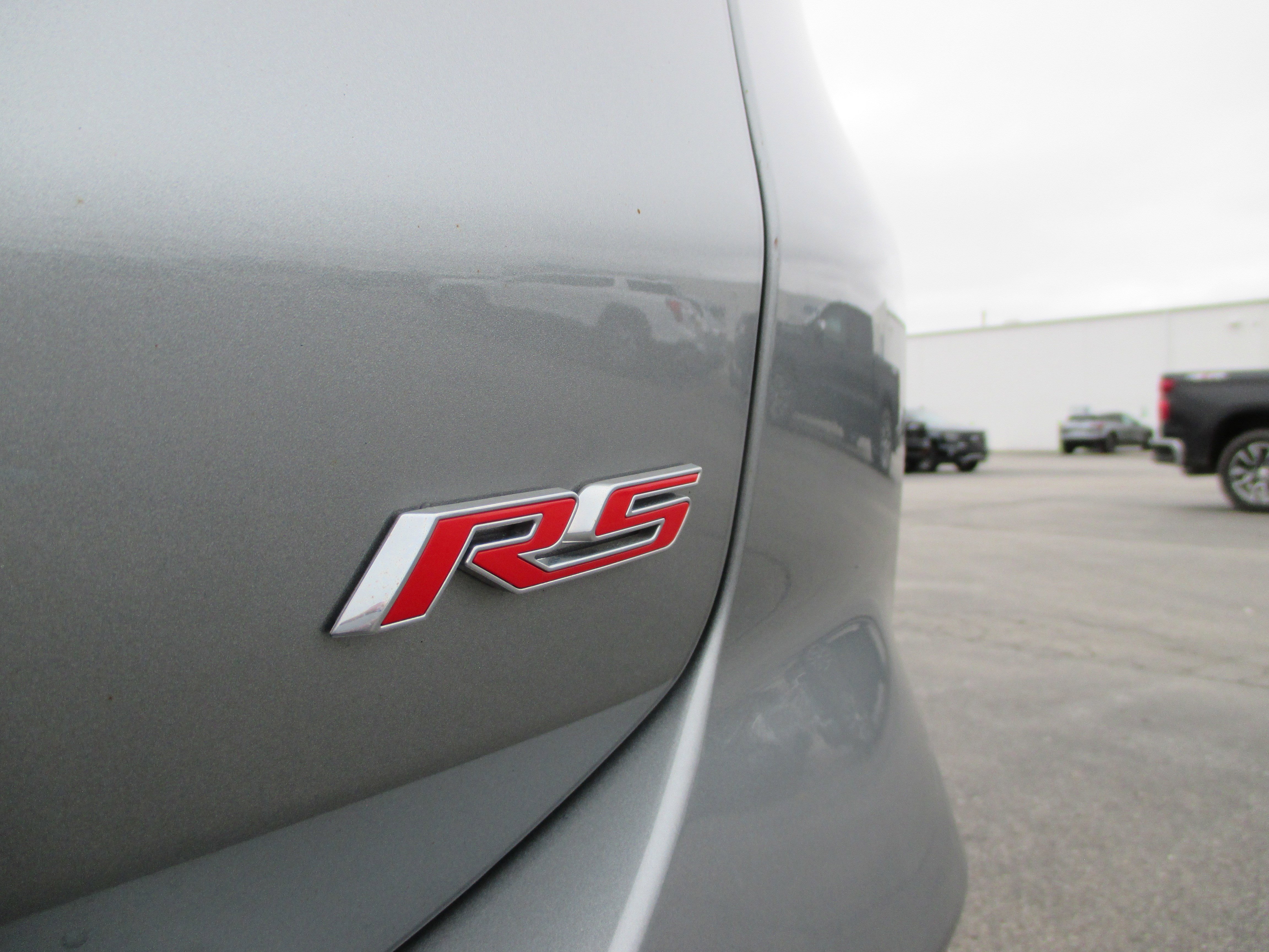 Used 2023 Chevrolet Equinox RS w/ LPO, Floor Liner Package image 31