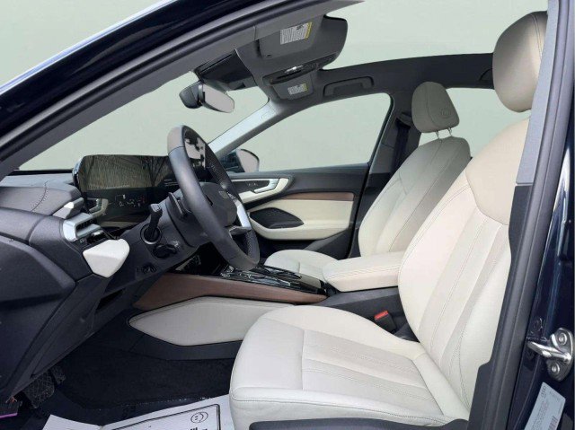 Certified 2025 Audi A5 2.0T Premium w/ Convenience Package AWD/4WD image 18