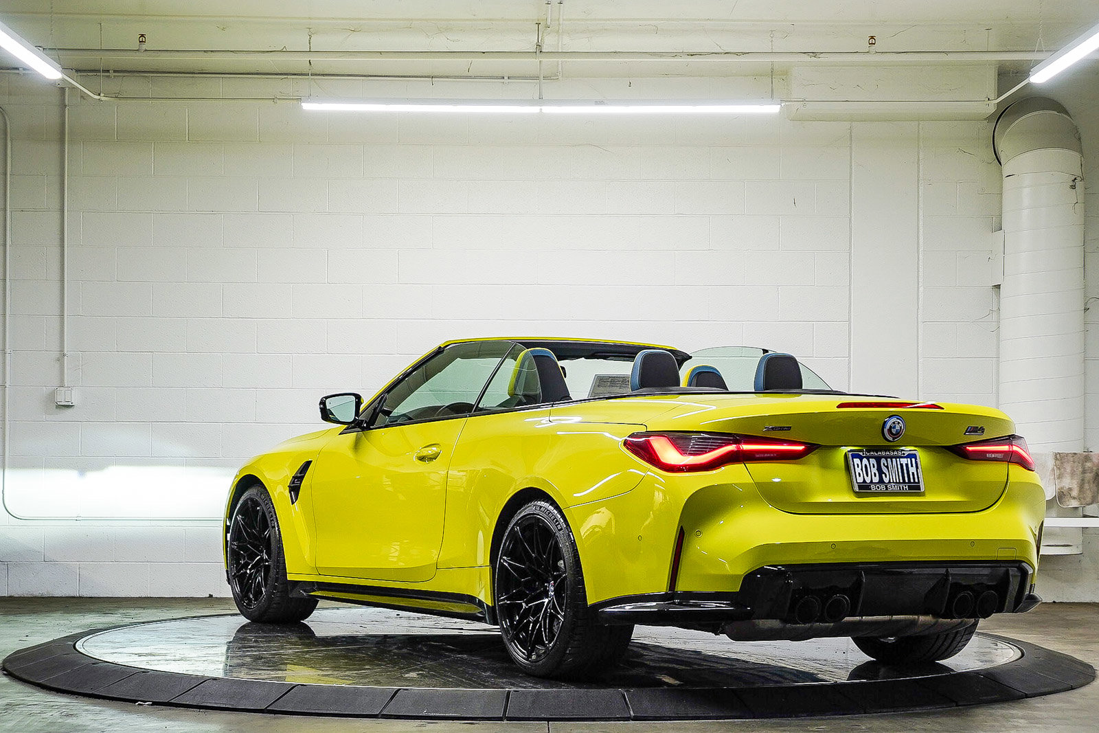 Used 2023 BMW M4 xDrive Competition image 10