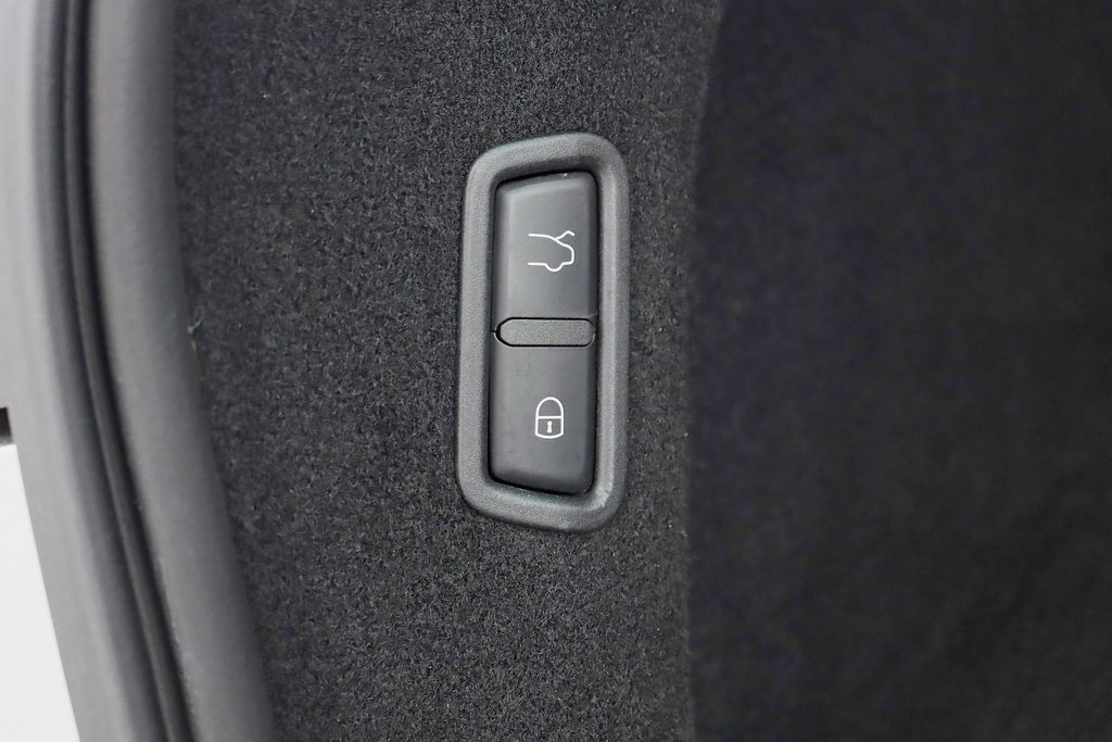 Used 2020 Maserati Levante GranSport image 39