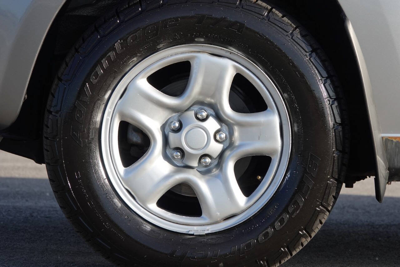 Used 2003 Toyota RAV4 4WD image 52