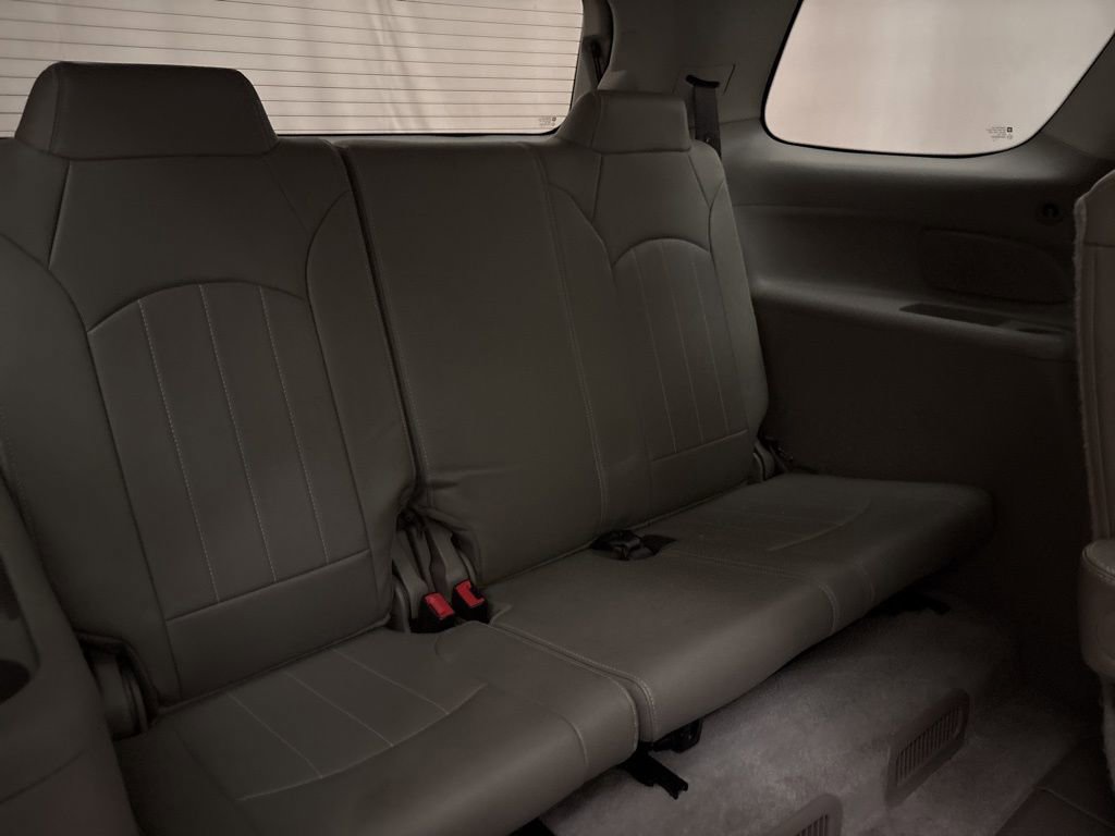 Used 2016 GMC Acadia Denali image 24
