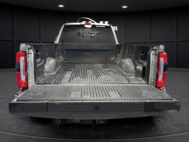 Used 2023 Ford F250 Platinum AWD/4WD image 25