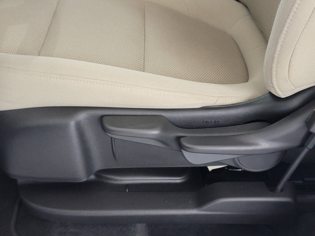 Used 2022 Chevrolet Traverse LS w/ LPO, Cargo Package AWD/4WD image 15