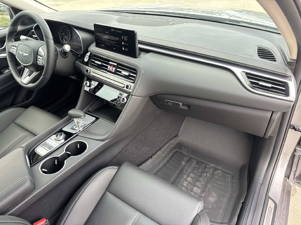 New 2026 Genesis G70 2.5T RWD image 15