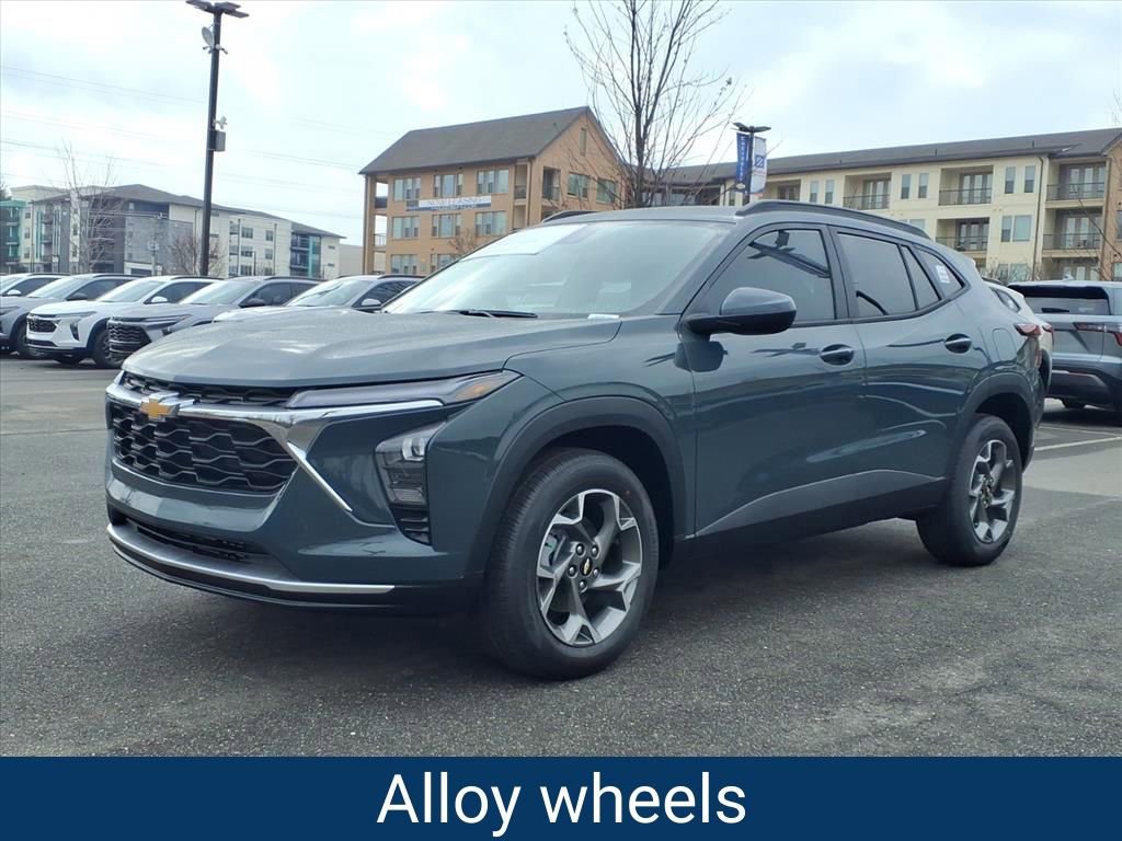 New 2026 Chevrolet Trax LT w/ Driver Confidence Package image 24