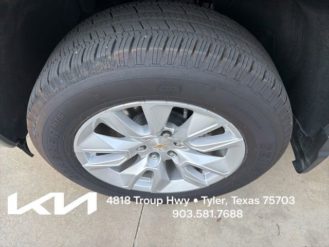 Used 2024 Chevrolet Silverado 1500 Custom AWD/4WD image 4