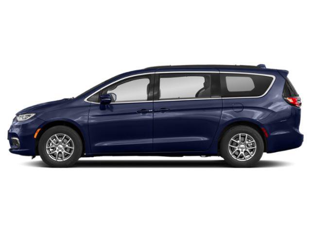Used 2021 Chrysler Pacifica Limited AWD/4WD image 3