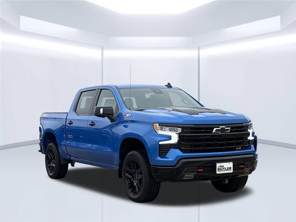 Used 2025 Chevrolet Silverado 1500 LT Trail Boss w/ Convenience Package II AWD/4WD image 11