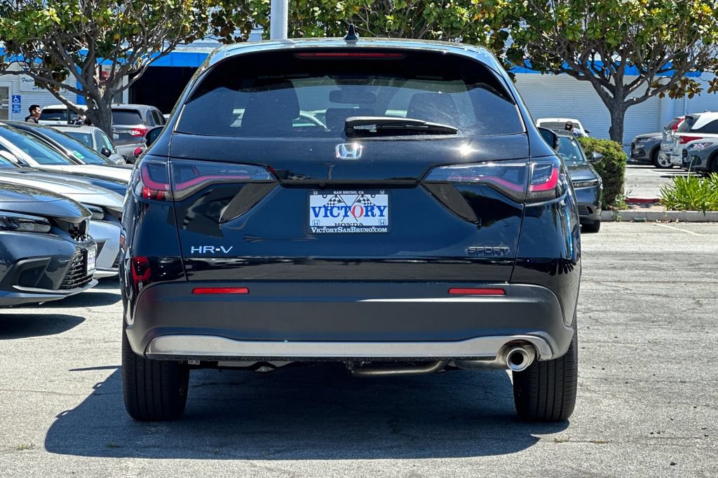 New 2025 Honda HR-V Sport image 5