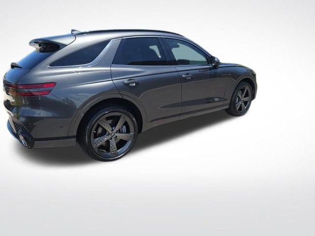 Used 2024 Genesis GV70 2.5T w/ Sport Prestige Package AWD/4WD image 3