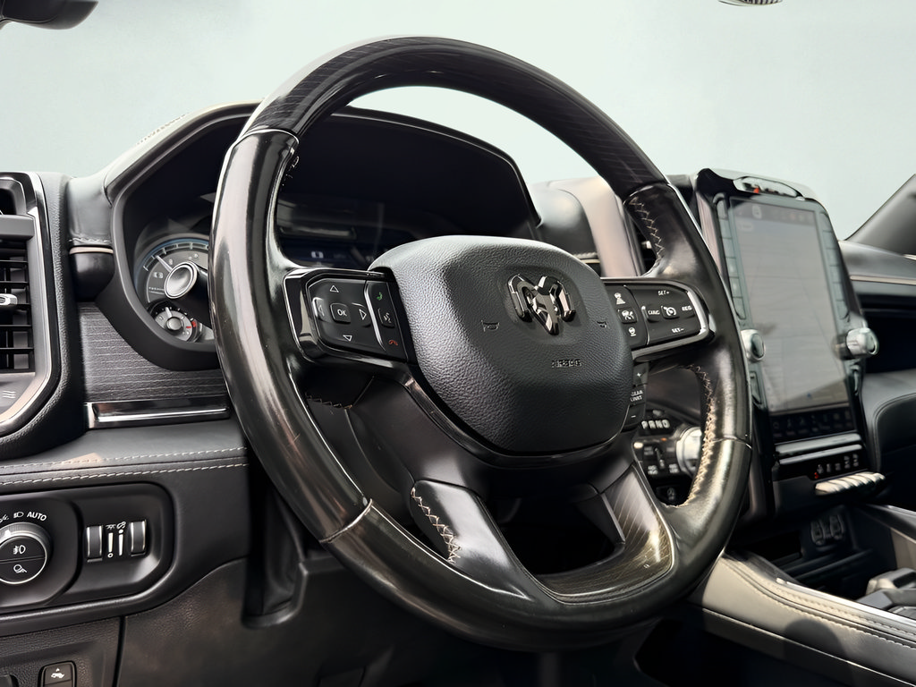 Used 2022 RAM 1500 Limited AWD/4WD image 43