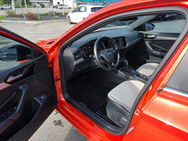 Used 2021 Volkswagen Jetta R-Line FWD image 19