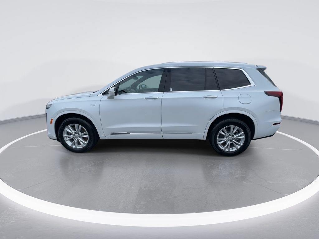 Used 2024 Cadillac XT6 Luxury w/ LPO, Floor Liner Package AWD/4WD image 5