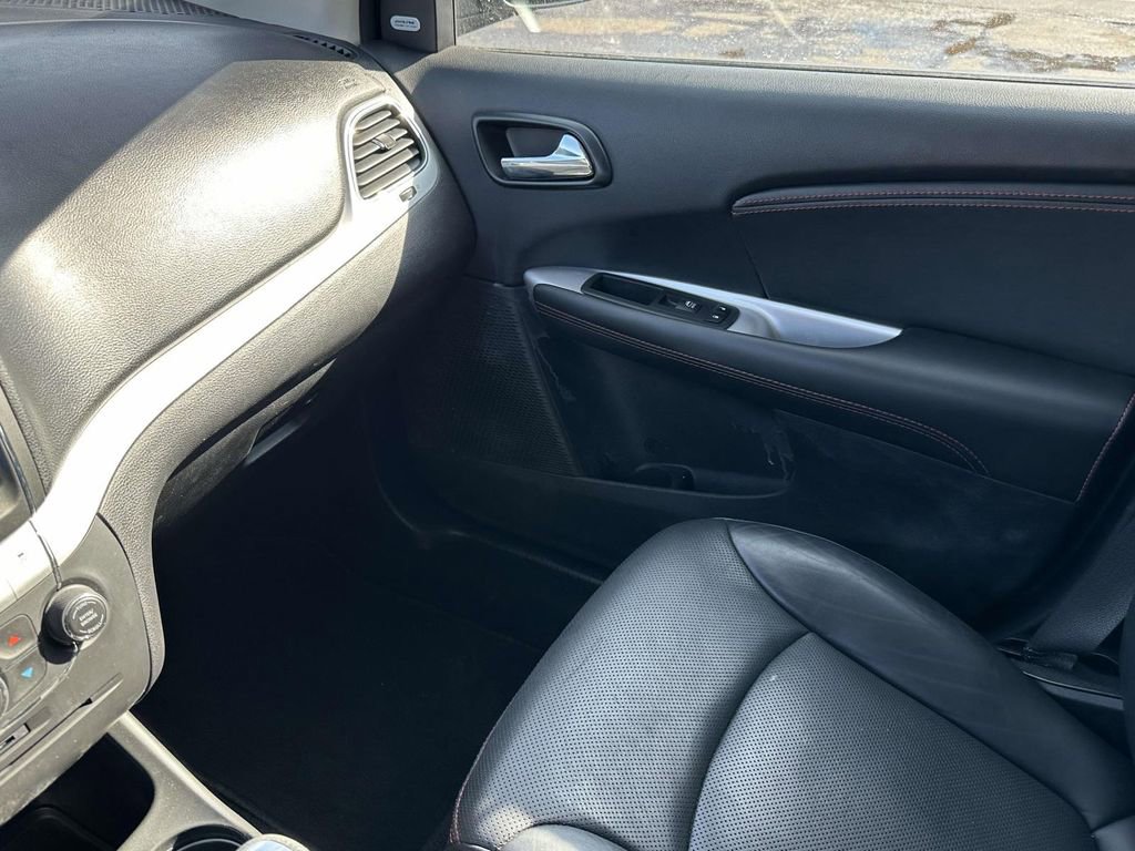 Used 2019 Dodge Journey GT w/ Driver Convenience Group image 34