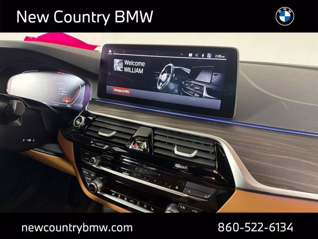 Used 2023 BMW 530i xDrive AWD/4WD image 19