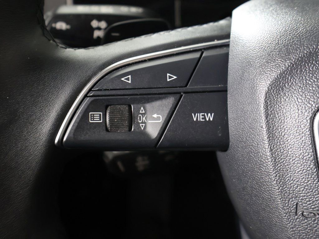 Used 2025 Audi Q3 2.0T Premium image 39