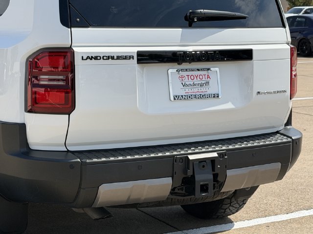 Used 2025 Toyota Land Cruiser w/ Premium Package AWD/4WD image 6