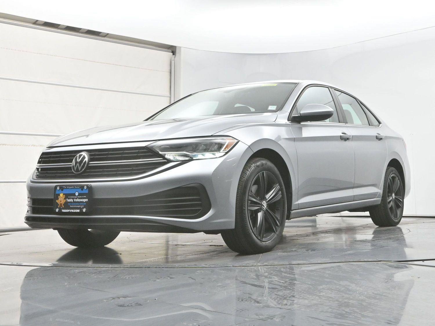 Used 2023 Volkswagen Jetta SE FWD image 28