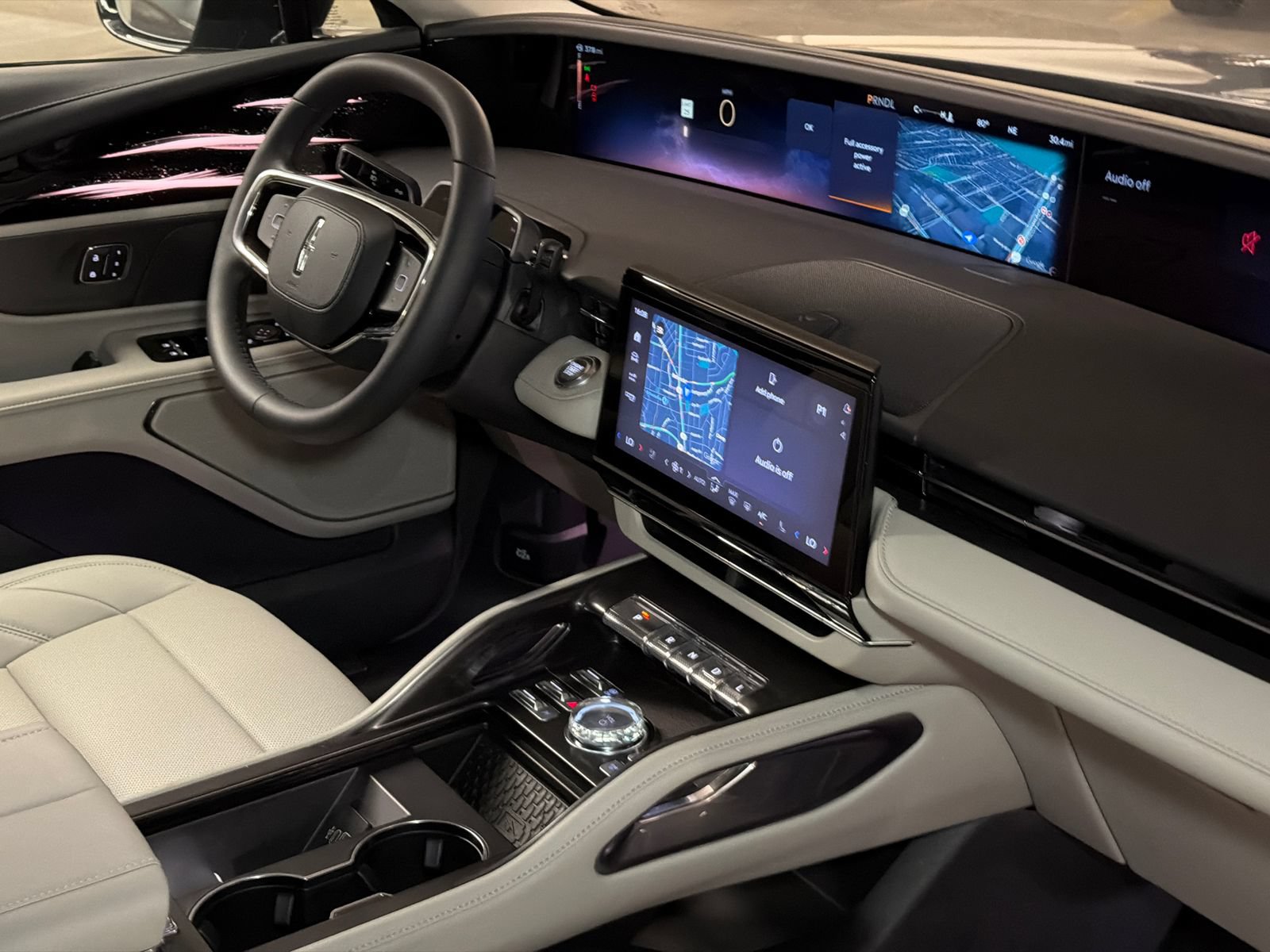 New 2026 Lincoln Nautilus Premier AWD/4WD image 10