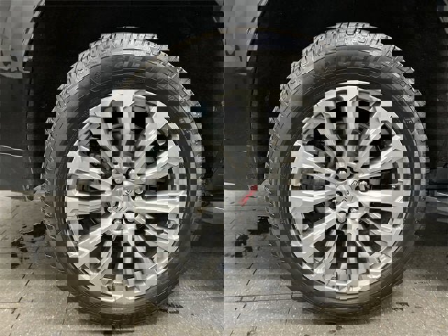 Certified 2021 GMC Yukon Denali image 34