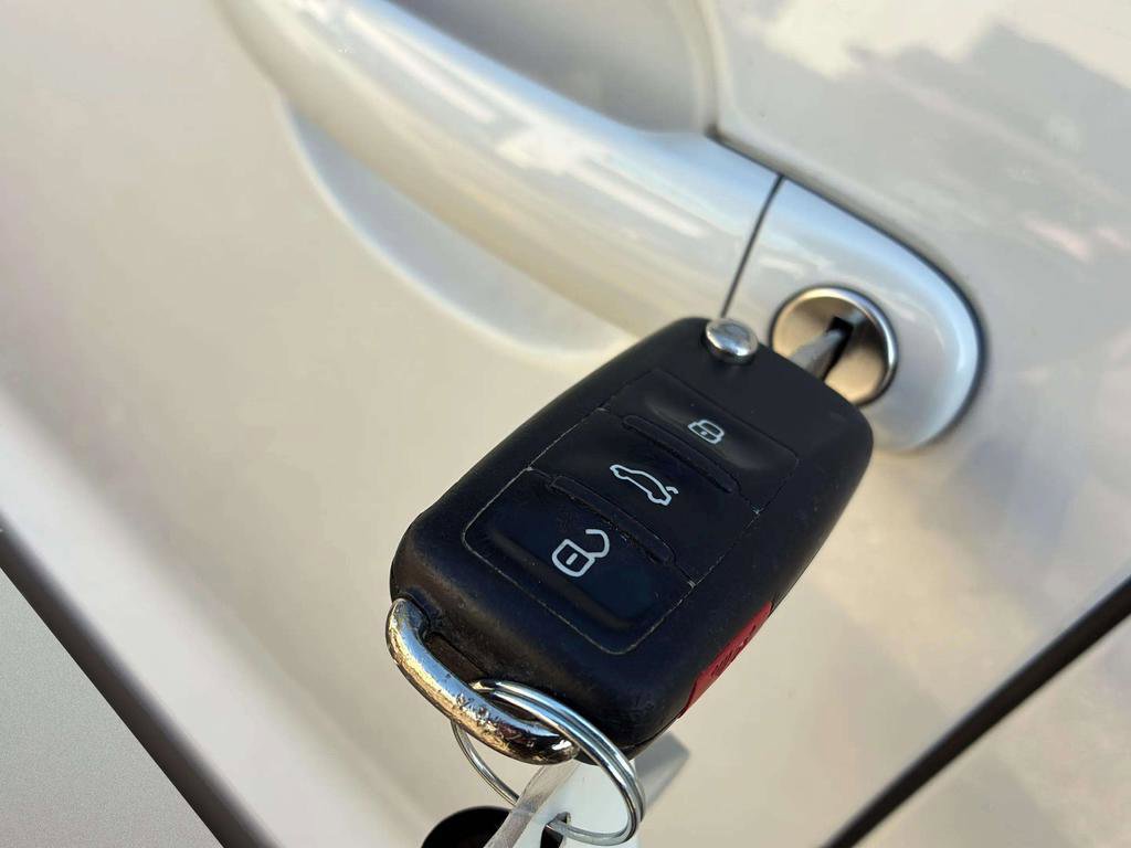 Used 2014 Volkswagen Jetta GLI Autobahn image 18