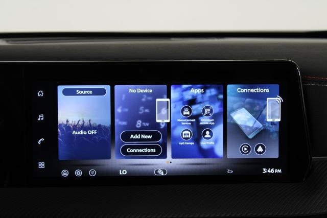 Certified 2026 Nissan Kicks SR FWD image 7