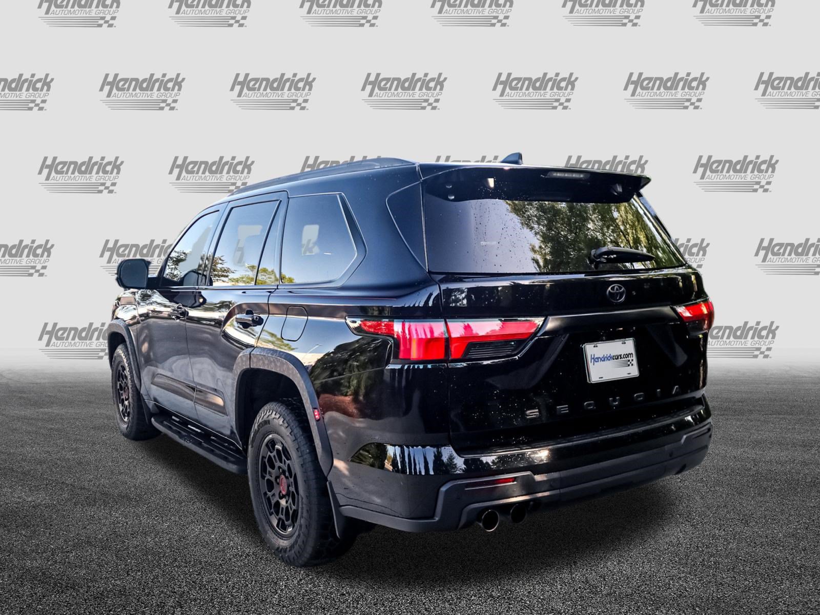 Used 2024 Toyota Sequoia TRD Pro AWD/4WD image 8
