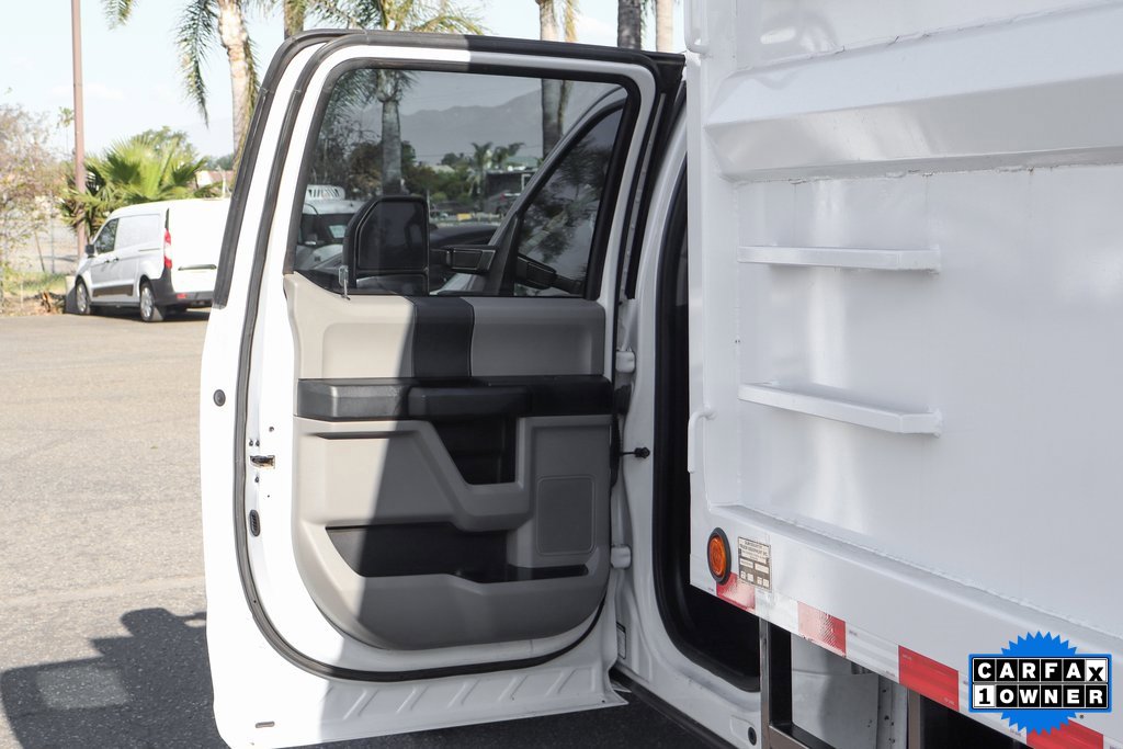 Used 2017 Ford F450 XL w/ Power Equipment Group image 32