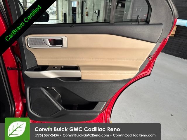 Used 2023 Ford Explorer Limited AWD/4WD image 35