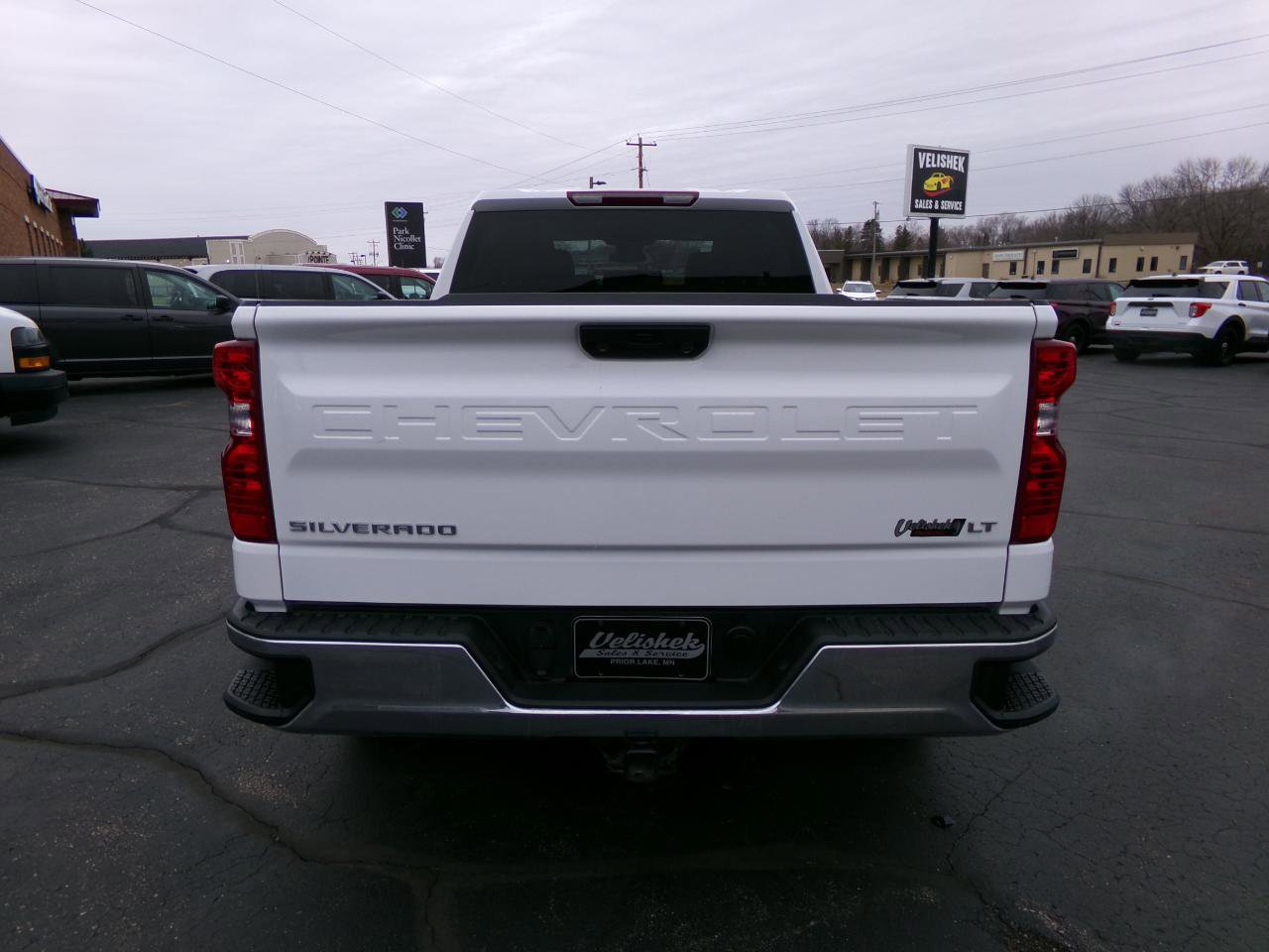 Used 2023 Chevrolet Silverado 1500 LT w/ Work Truck Package image 4