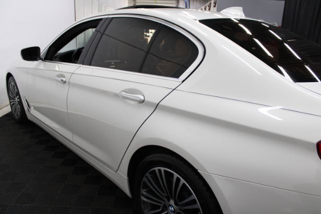 Used 2018 BMW 540i xDrive w/ Premium Package image 12