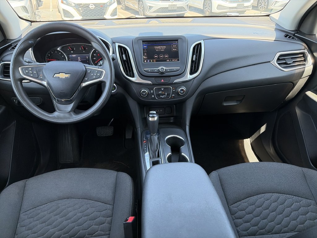 Used 2021 Chevrolet Equinox LT FWD image 2