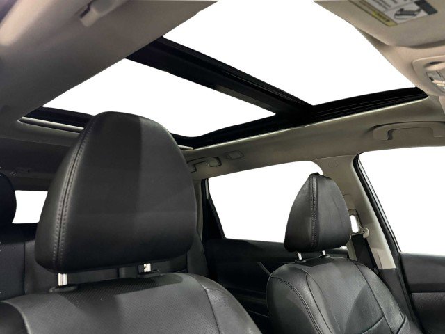 Used 2016 Nissan Rogue SL w/ SL Premium Package image 69