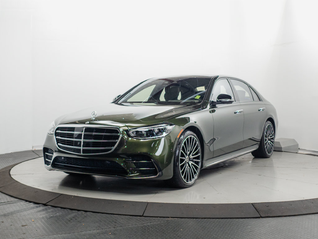 Used 2023 Mercedes-Benz S 580 4MATIC Sedan image 3