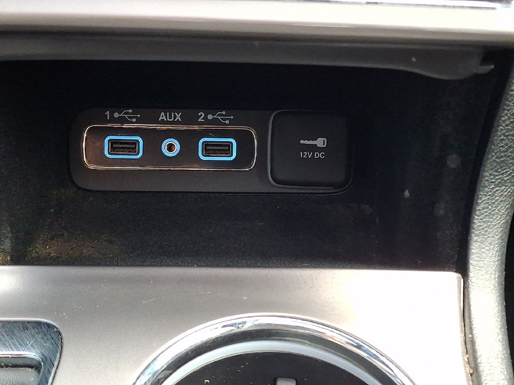 Used 2021 Jeep Grand Cherokee Laredo AWD/4WD image 24