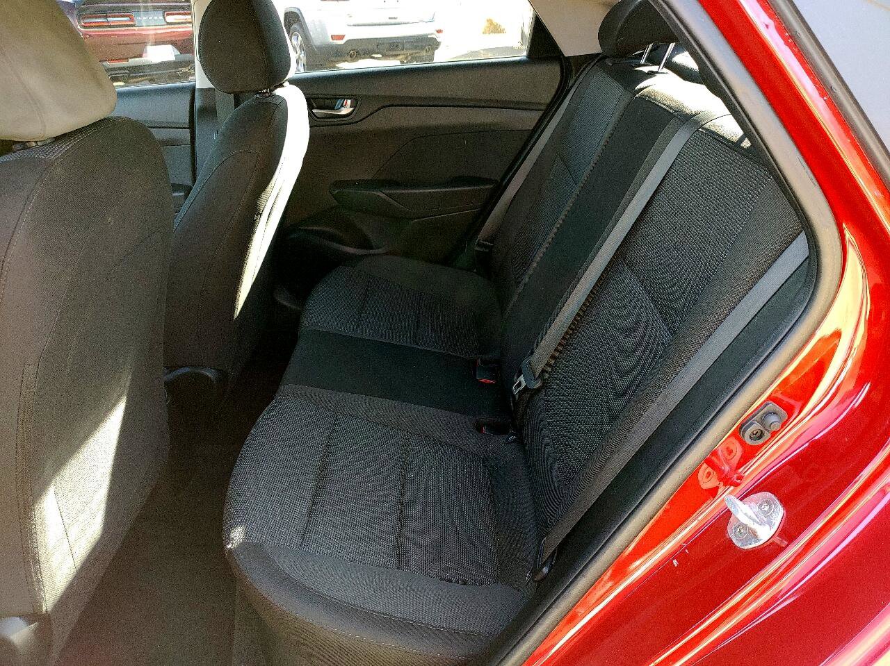 Used 2019 Hyundai Accent SE image 9