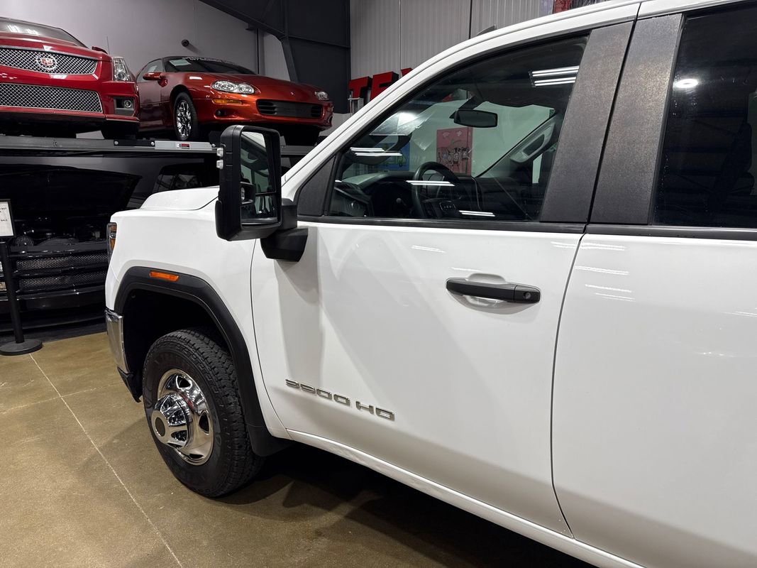 Used 2023 GMC Sierra 3500 Pro w/ Convenience Package AWD/4WD image 36