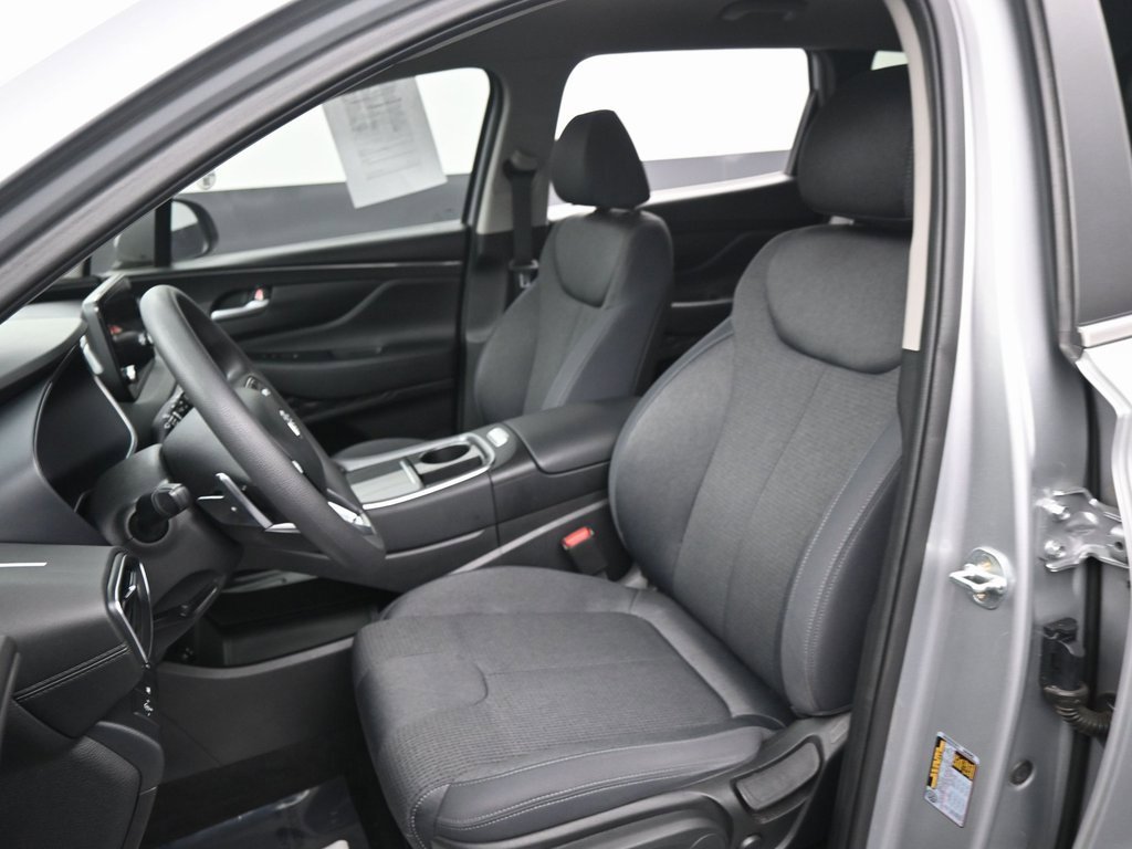 Used 2023 Hyundai Santa Fe SE image 24
